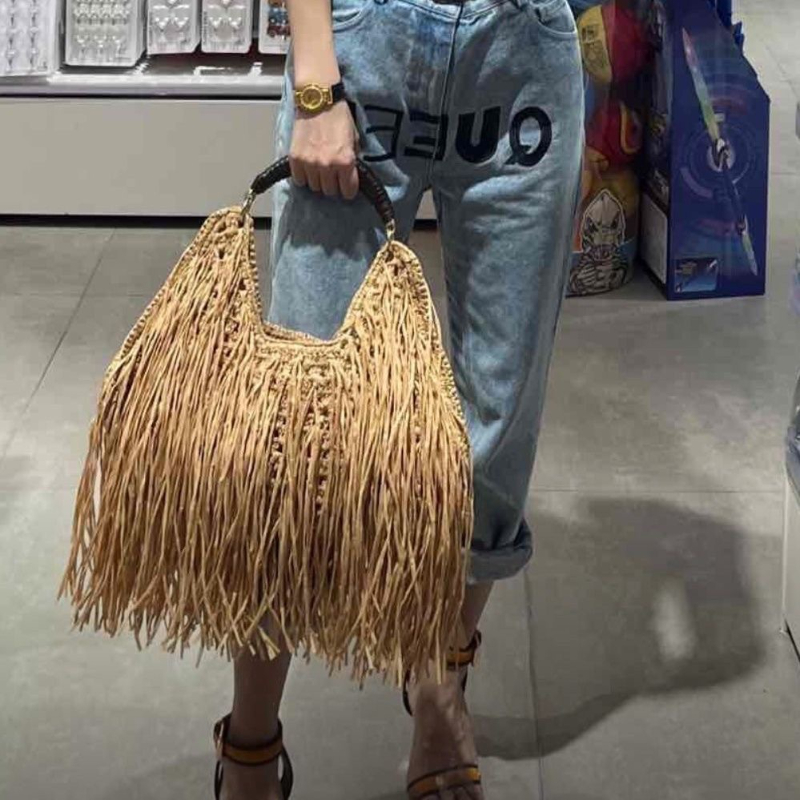 Bohemian Tassel Straw Handbag  - огляд і ціна Ethnic Fashion Designers